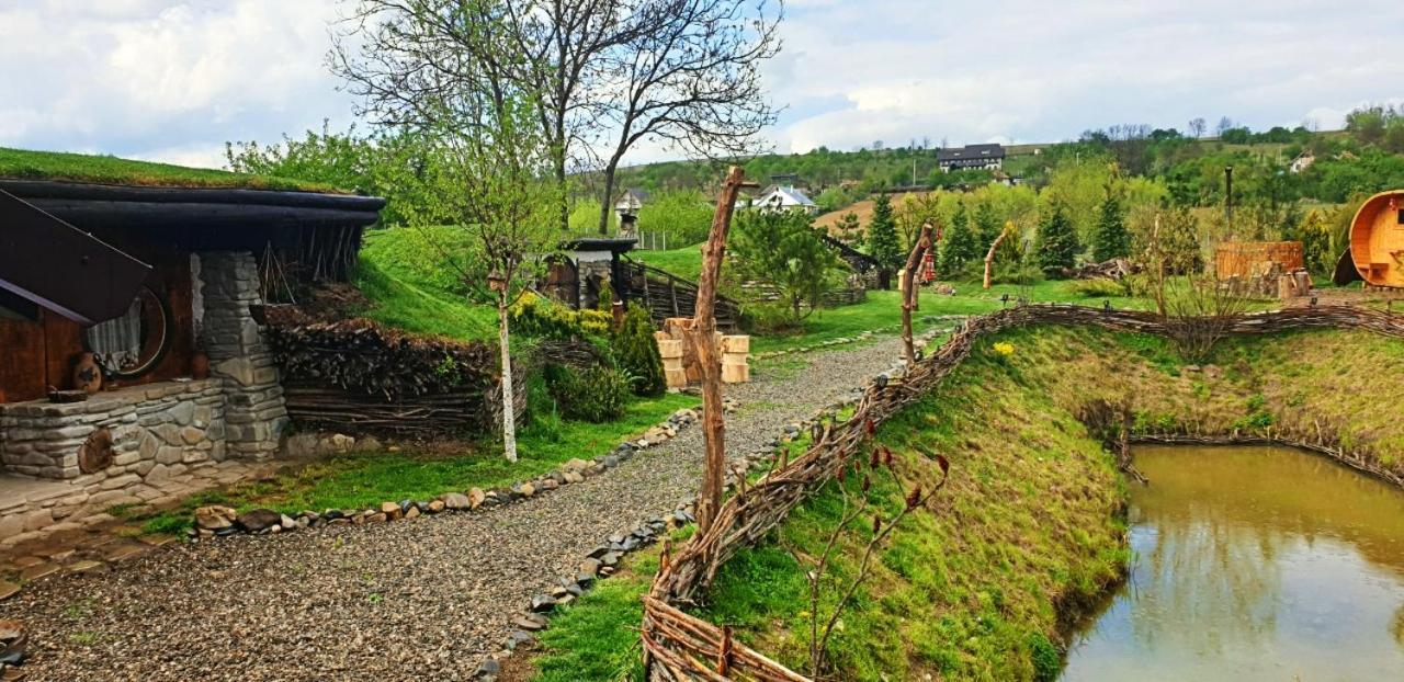 Valea Celor Doisprezece Hotel Piriu Dobreni Luaran gambar